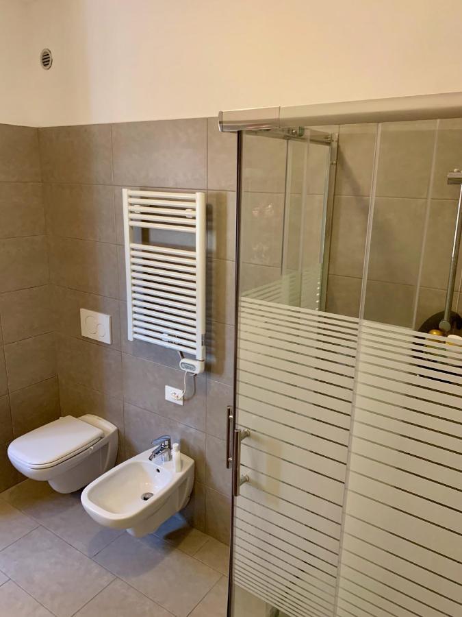 Ennodio Apartment Como Bagian luar foto